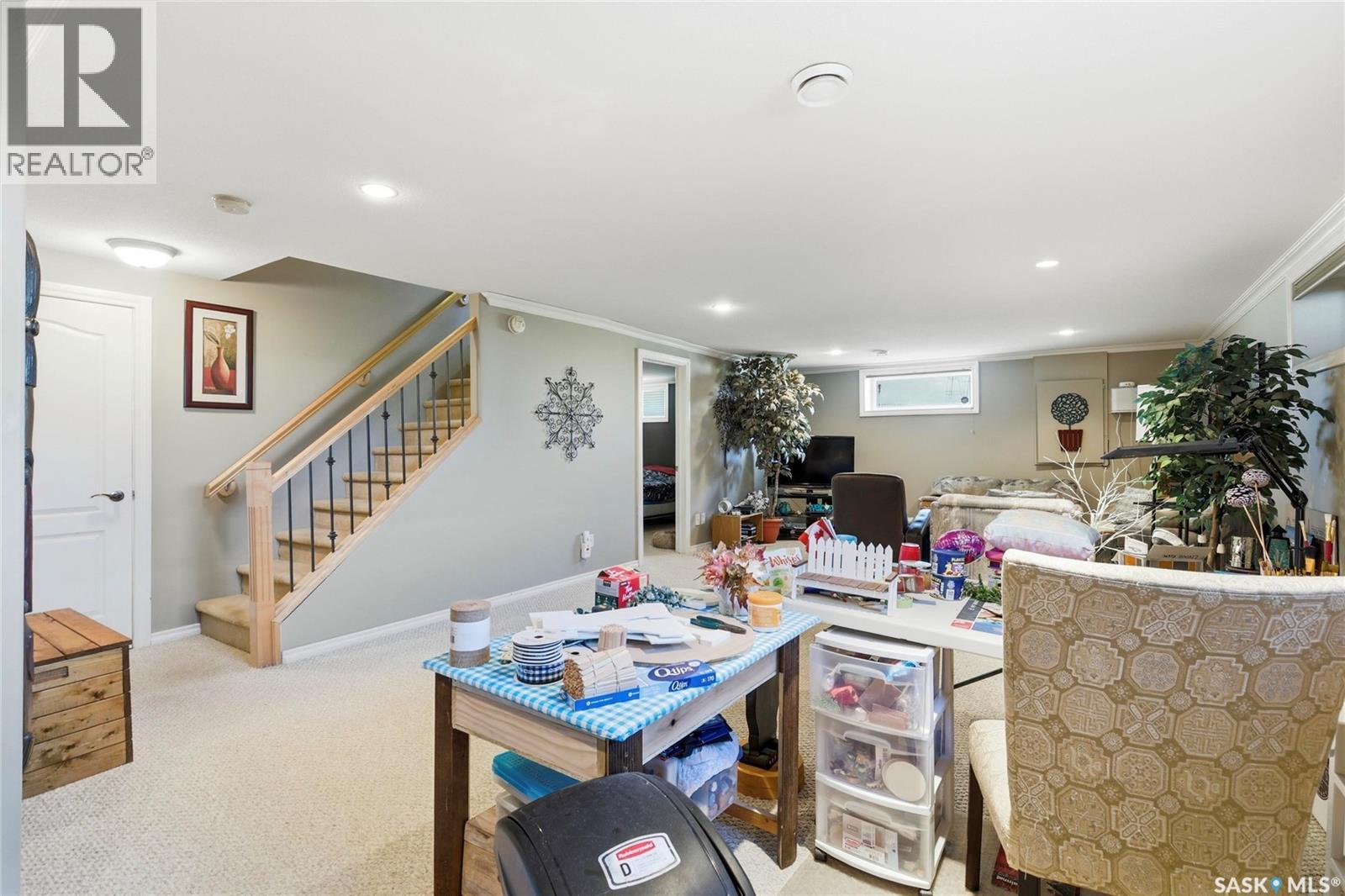 #2827 Meadow Park CRESCENT E - 20