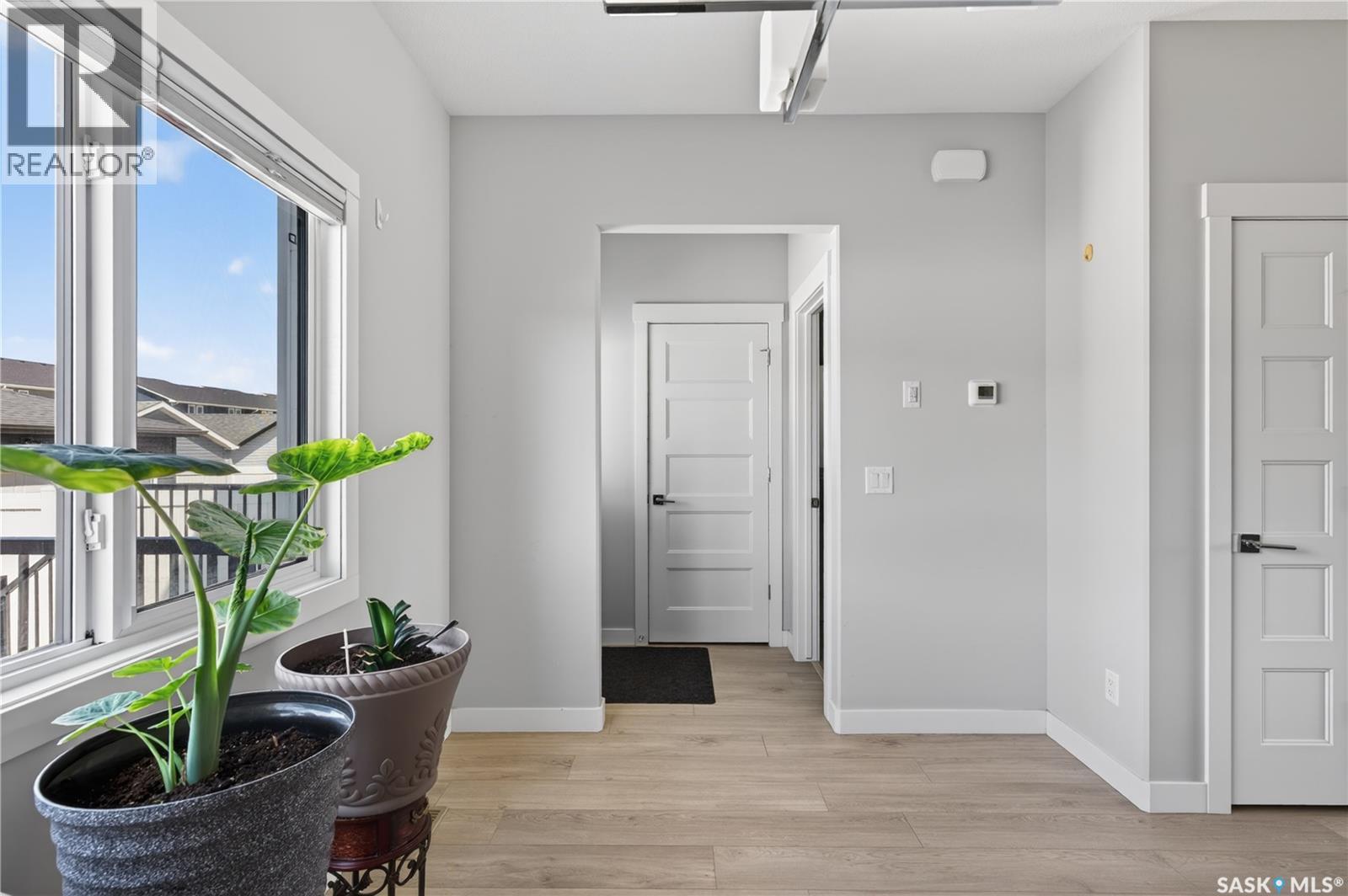 3136 Crosbie CRESCENT - 13