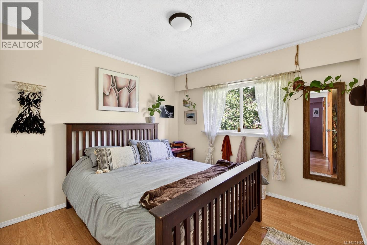 206 Roland Rd - 16