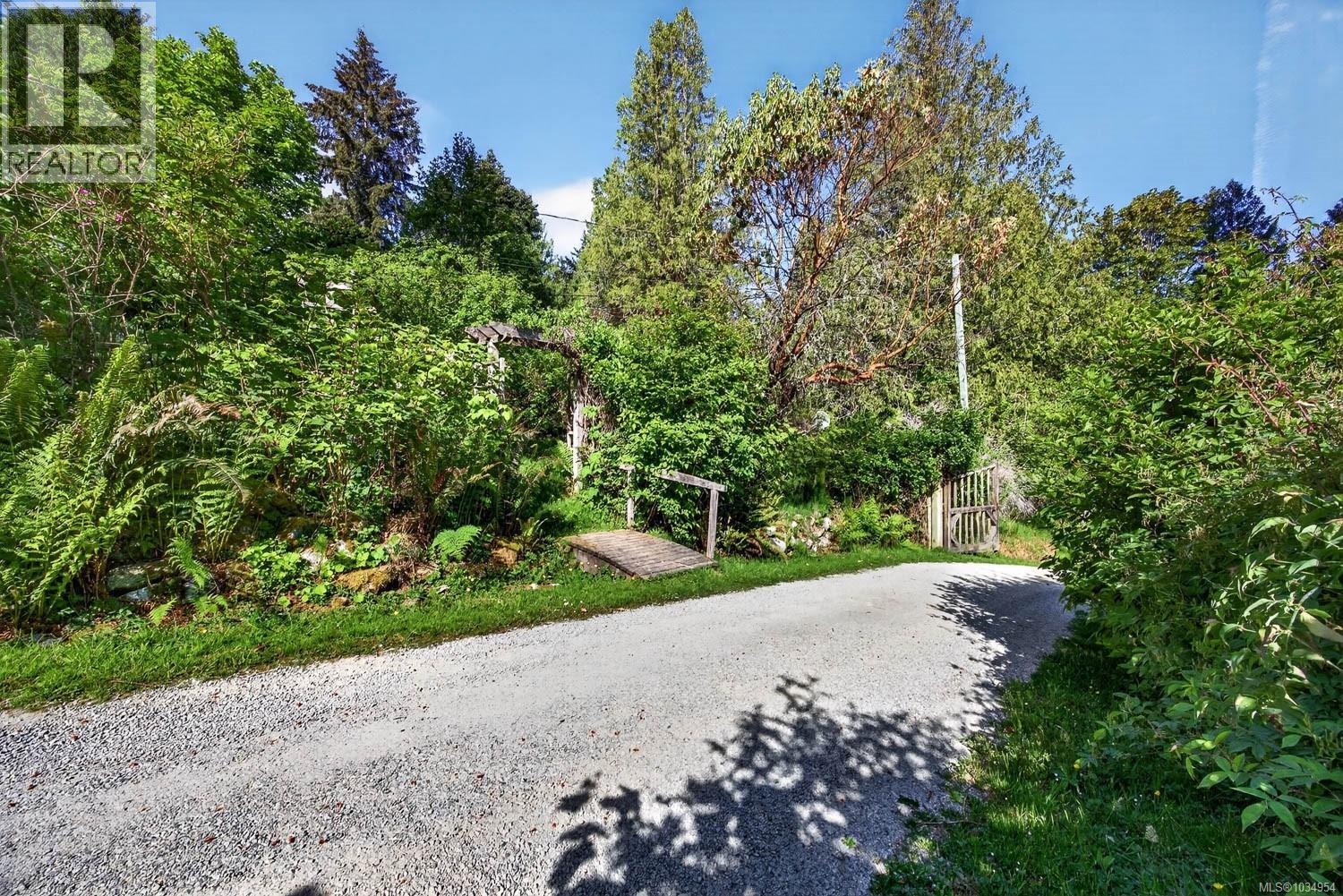 206 Roland Rd - 42