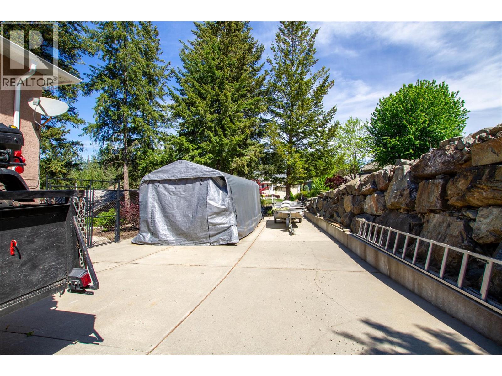 35 Peregrine Way - 59