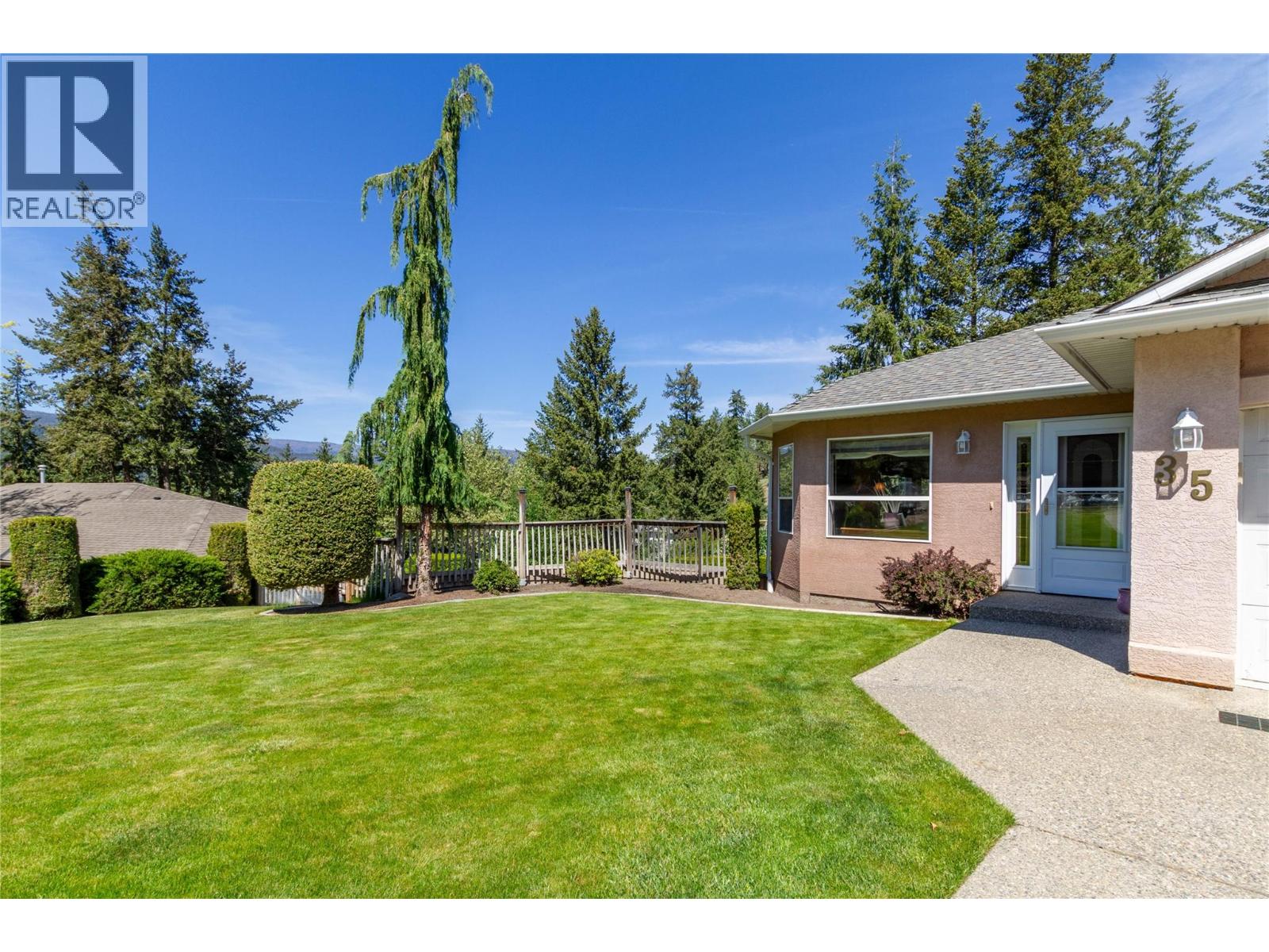 35 Peregrine Way - 66
