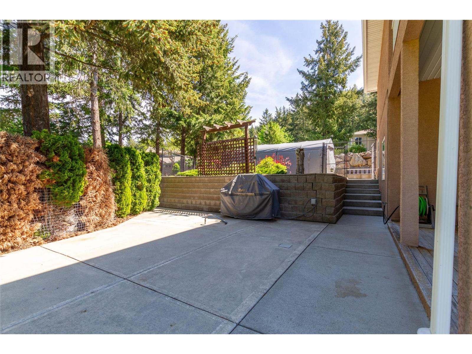 35 Peregrine Way - 50