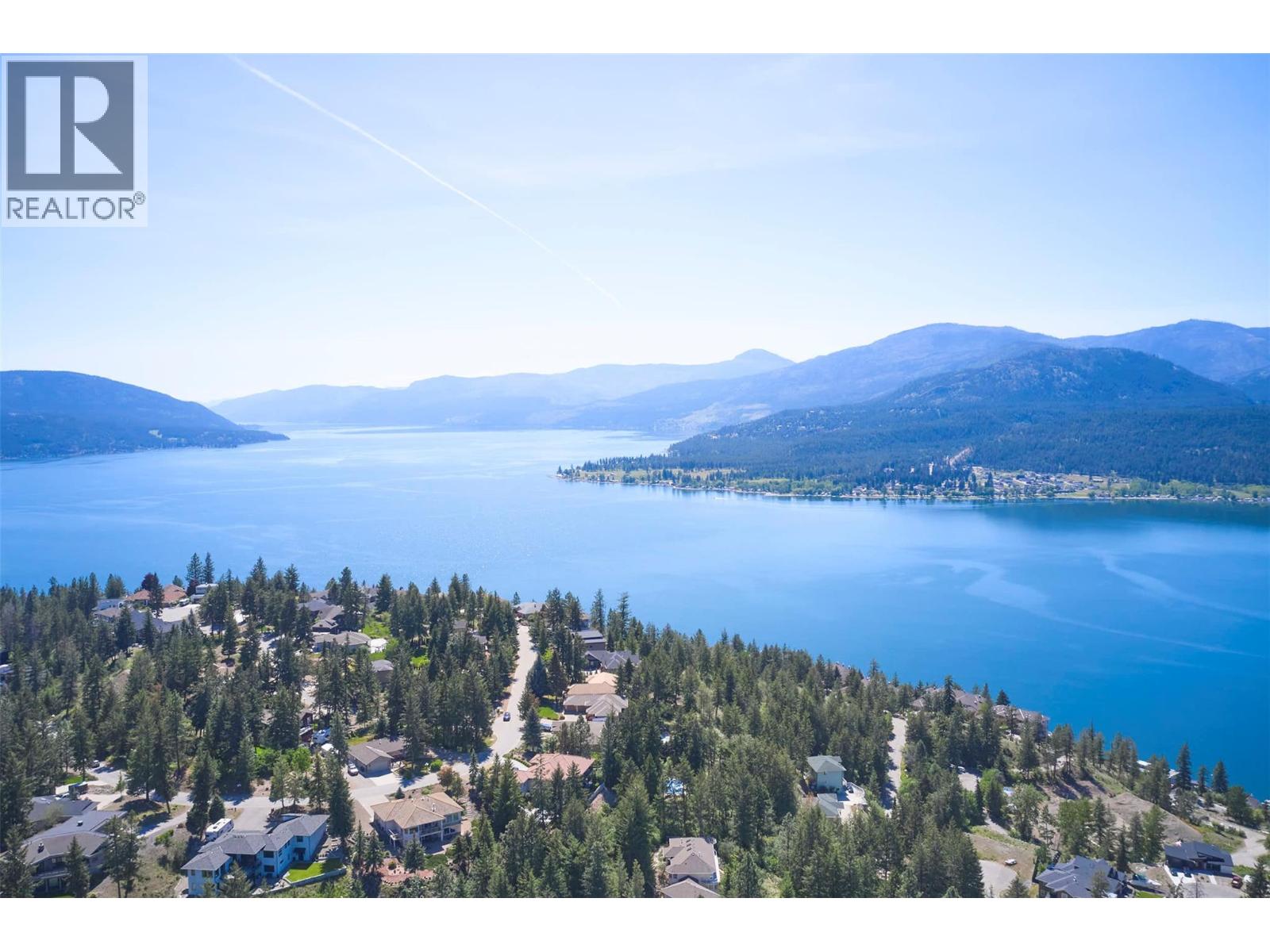 35 Peregrine Way - 77