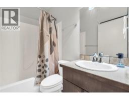 653 Papineau Street Unit# 102, Penticton, BC V2A4X8 Photo 12