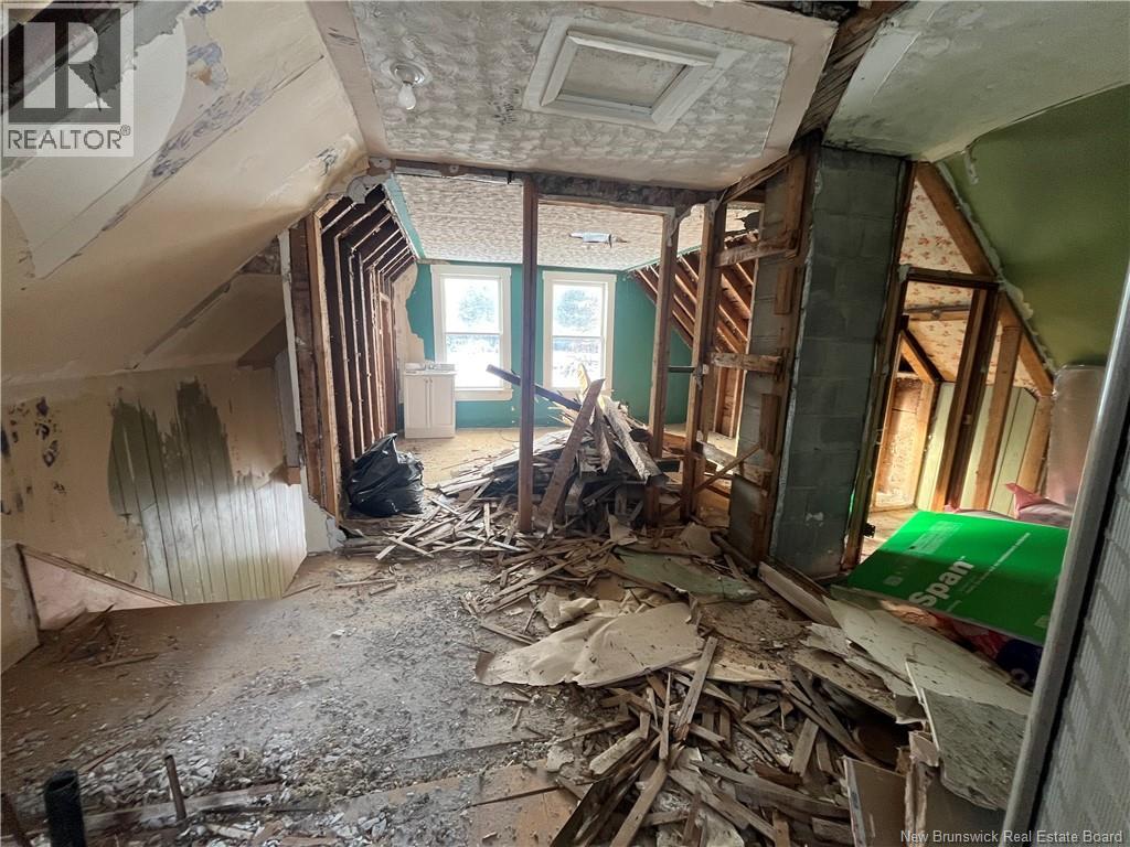 903 Benton Road - 16