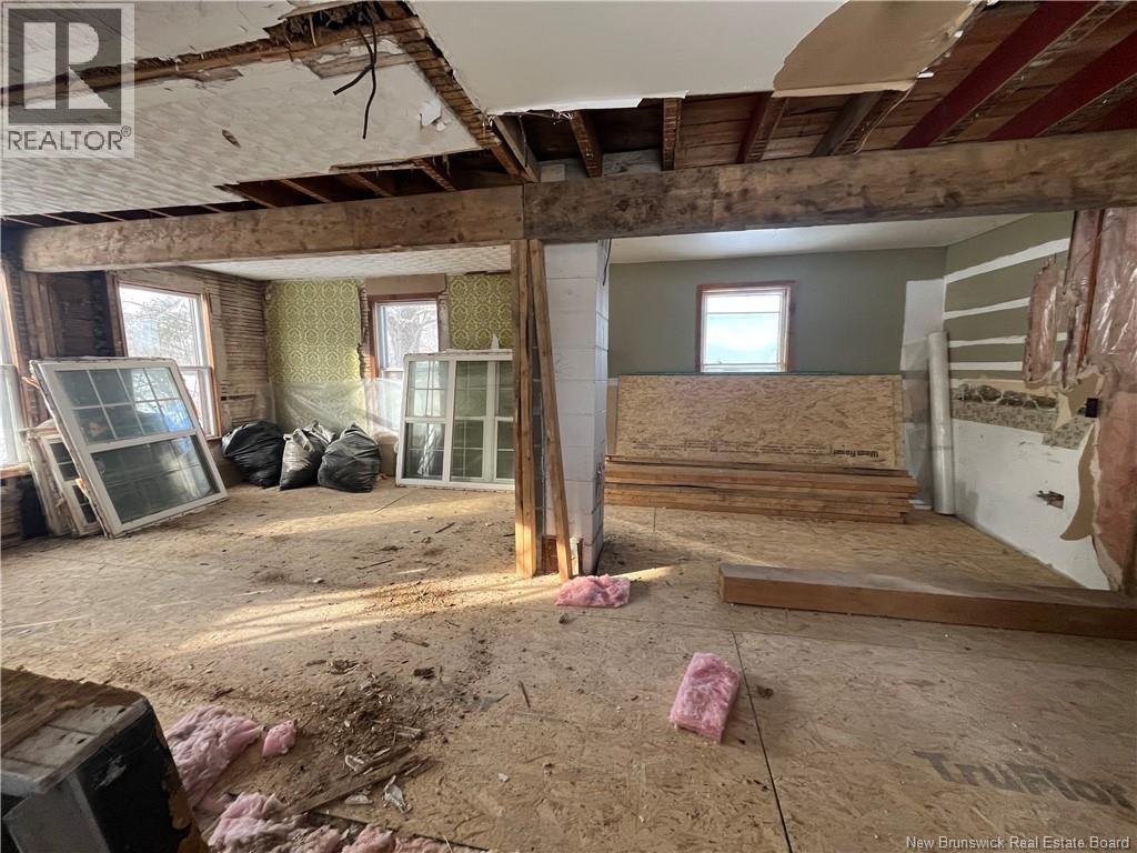 903 Benton Road - 14