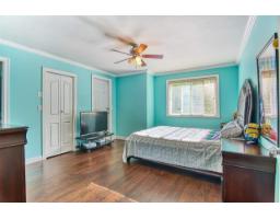 14670 76a Avenue, Surrey, BC V3S2P4 Photo 11