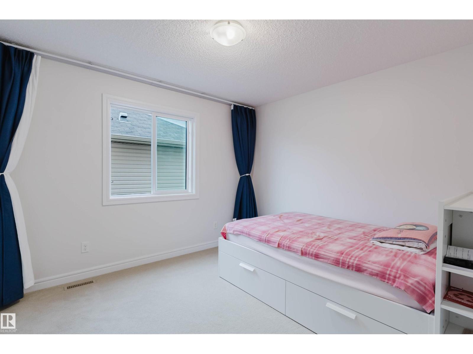 17718 5A AV SW - 31