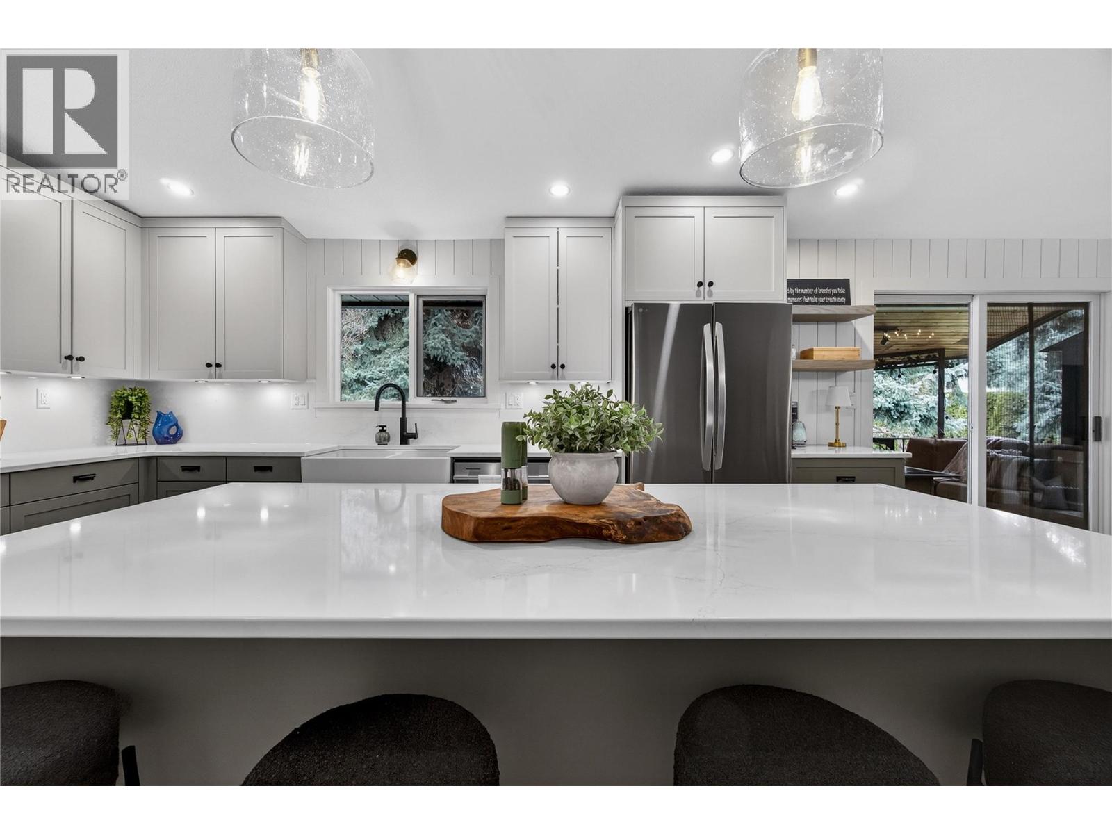  2829 Marine Drive, Blind Bay