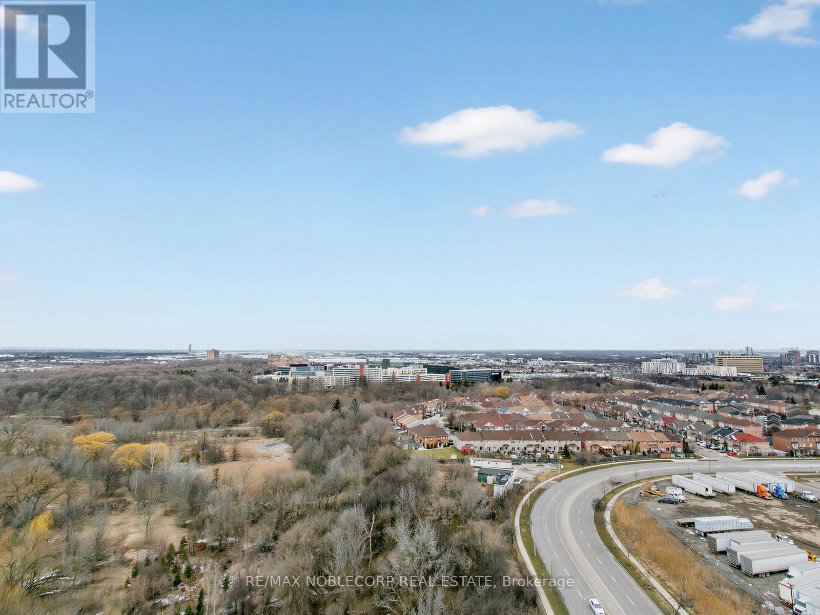 #1705 840 QUEENS PLATE DRIVE - 33