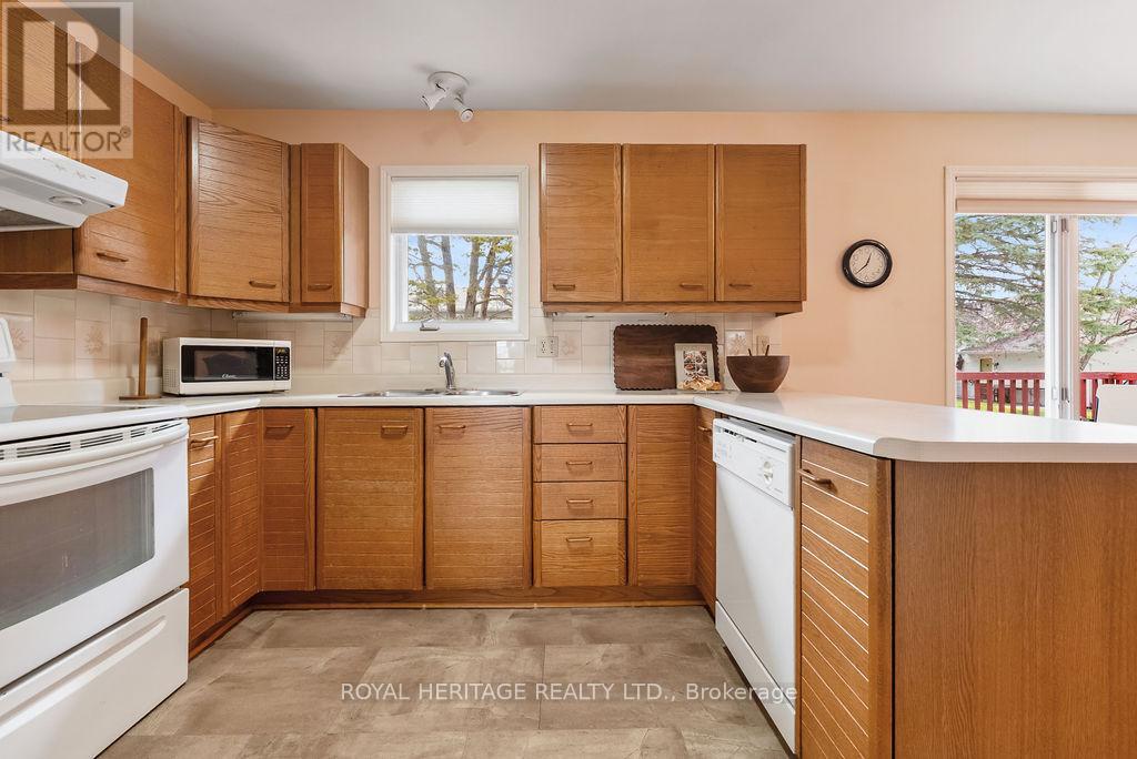 23 JUNIPER COURT - 8