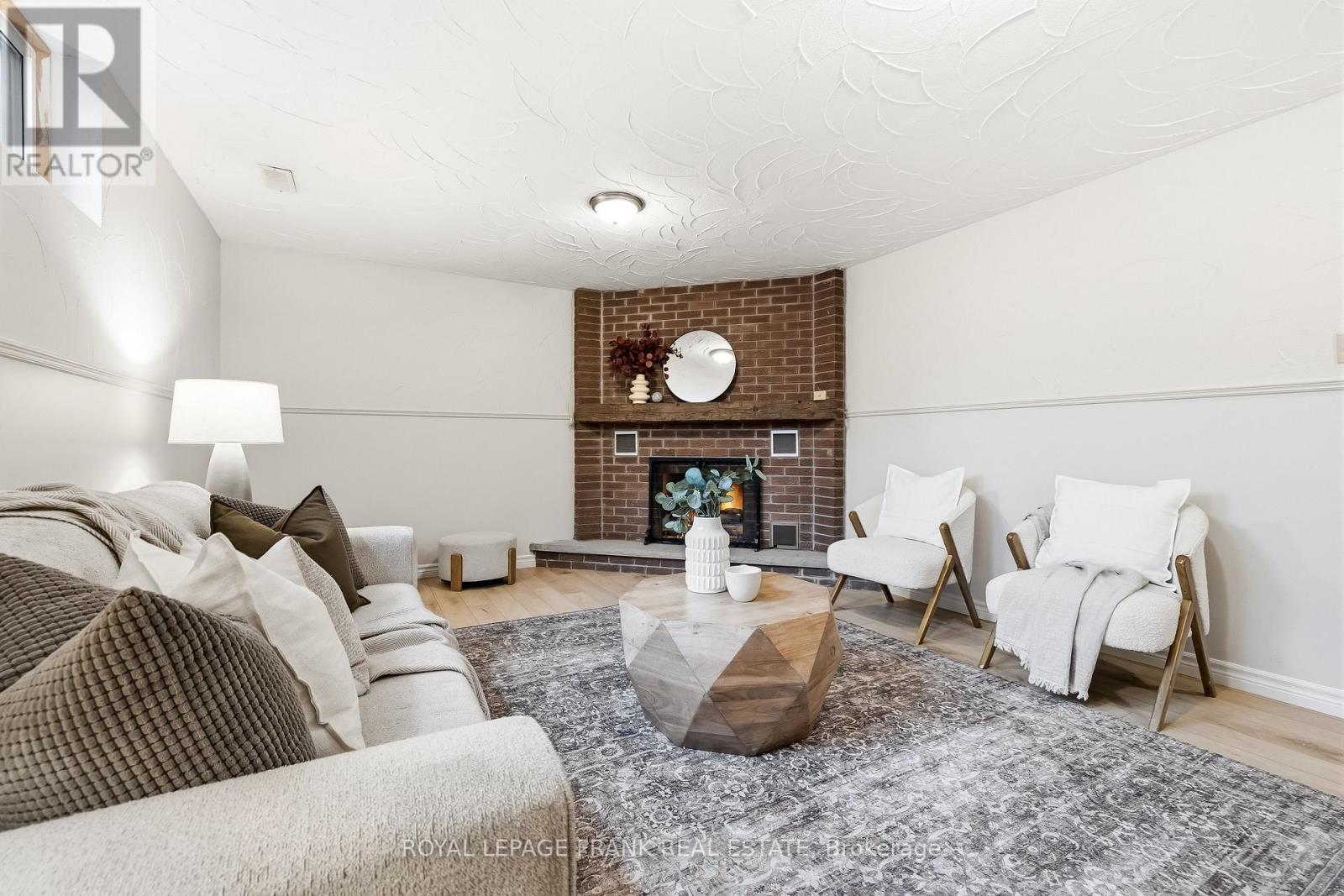 69 CASIMIR STREET - 33
