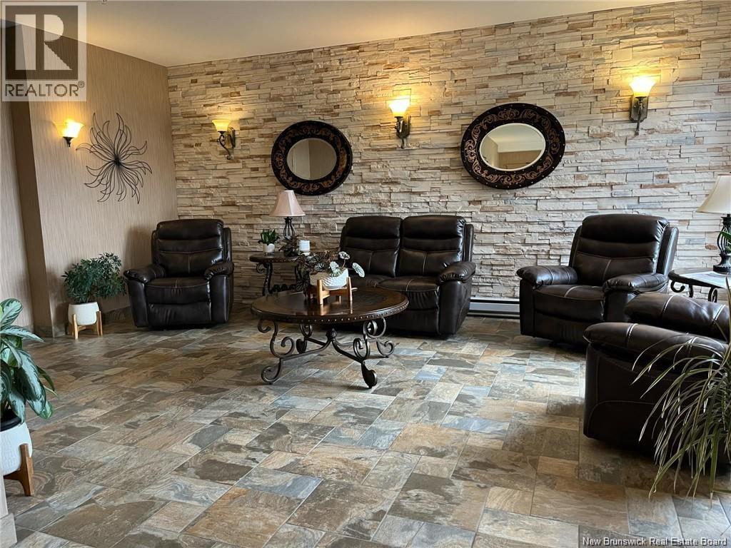 #205 55 Old Ferry Road - 10