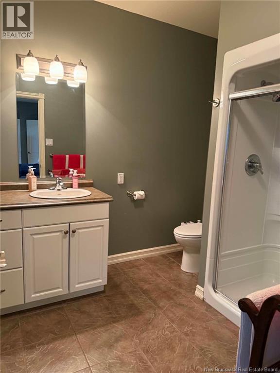#205 55 Old Ferry Road - 26