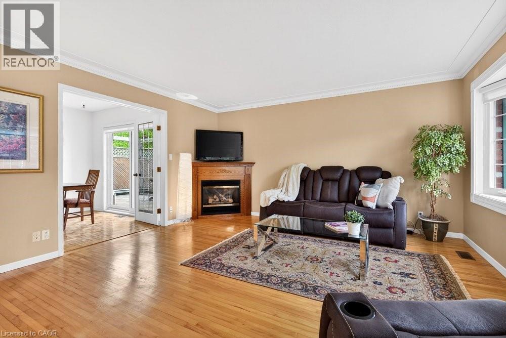 93 VARADI Avenue, Brantford, Ontario, N3R3N4 — Photo 31