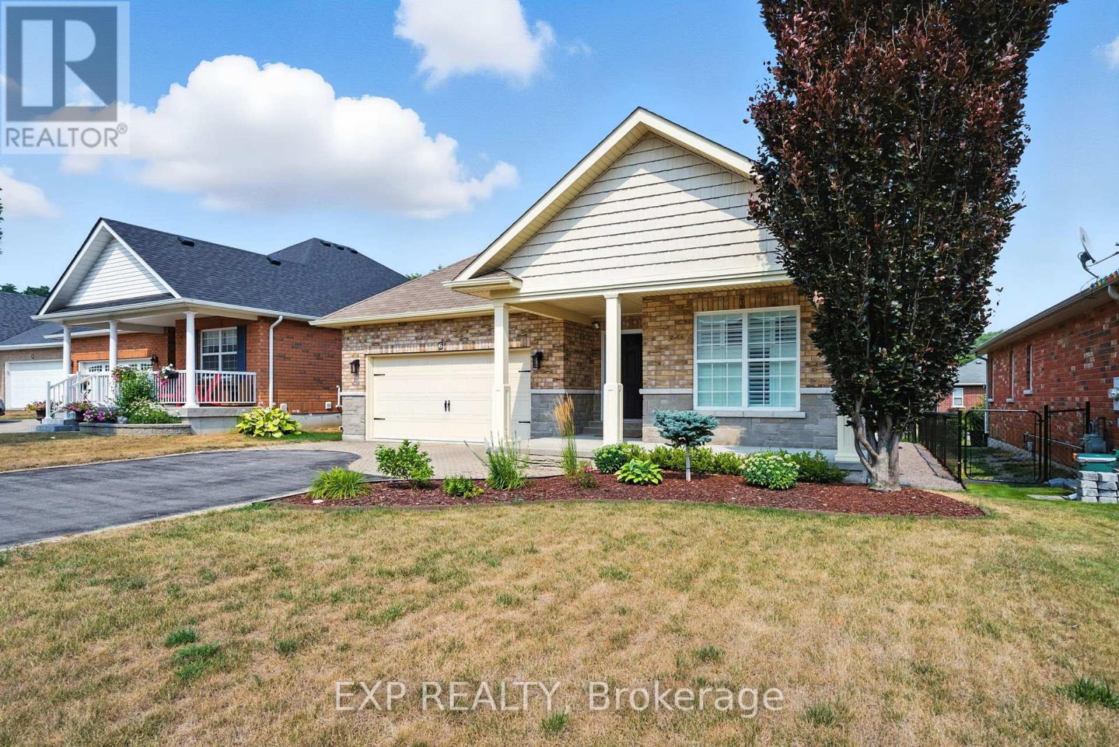6 CORTLAND WAY - Image 3