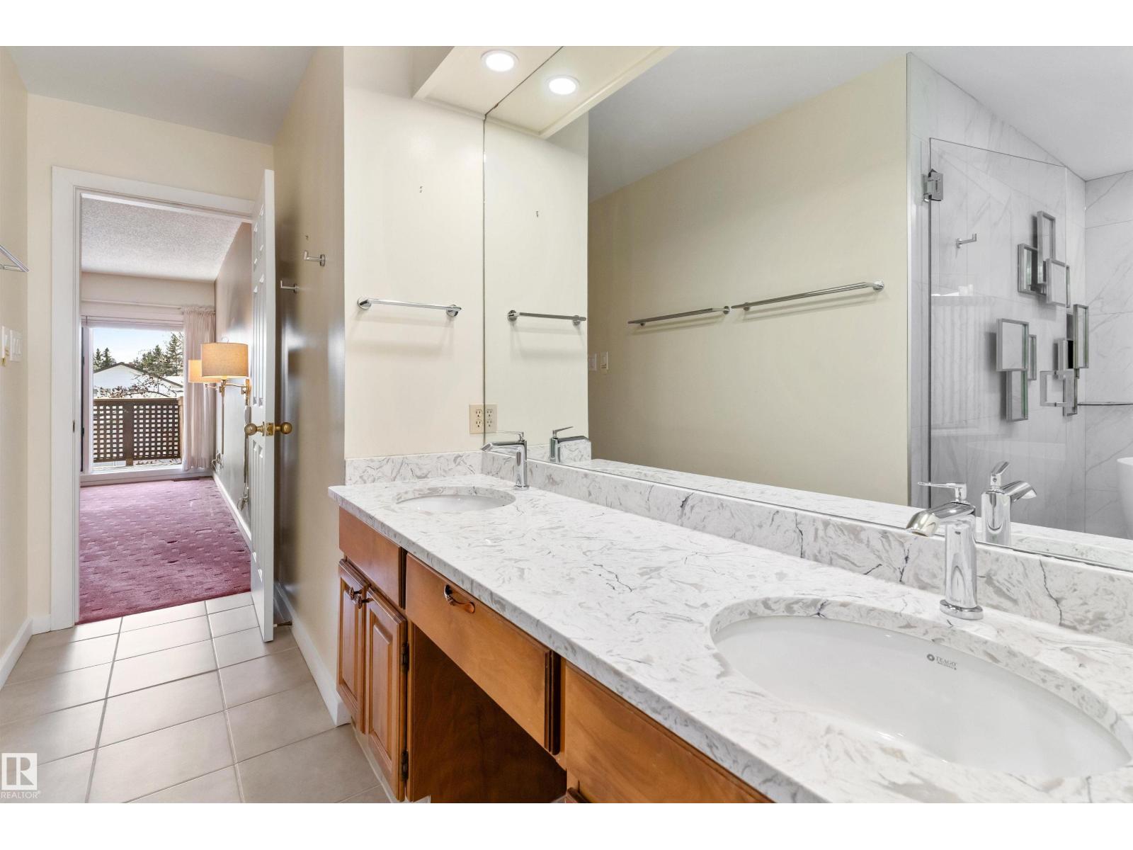 #7 14824 45 AV NW - 35