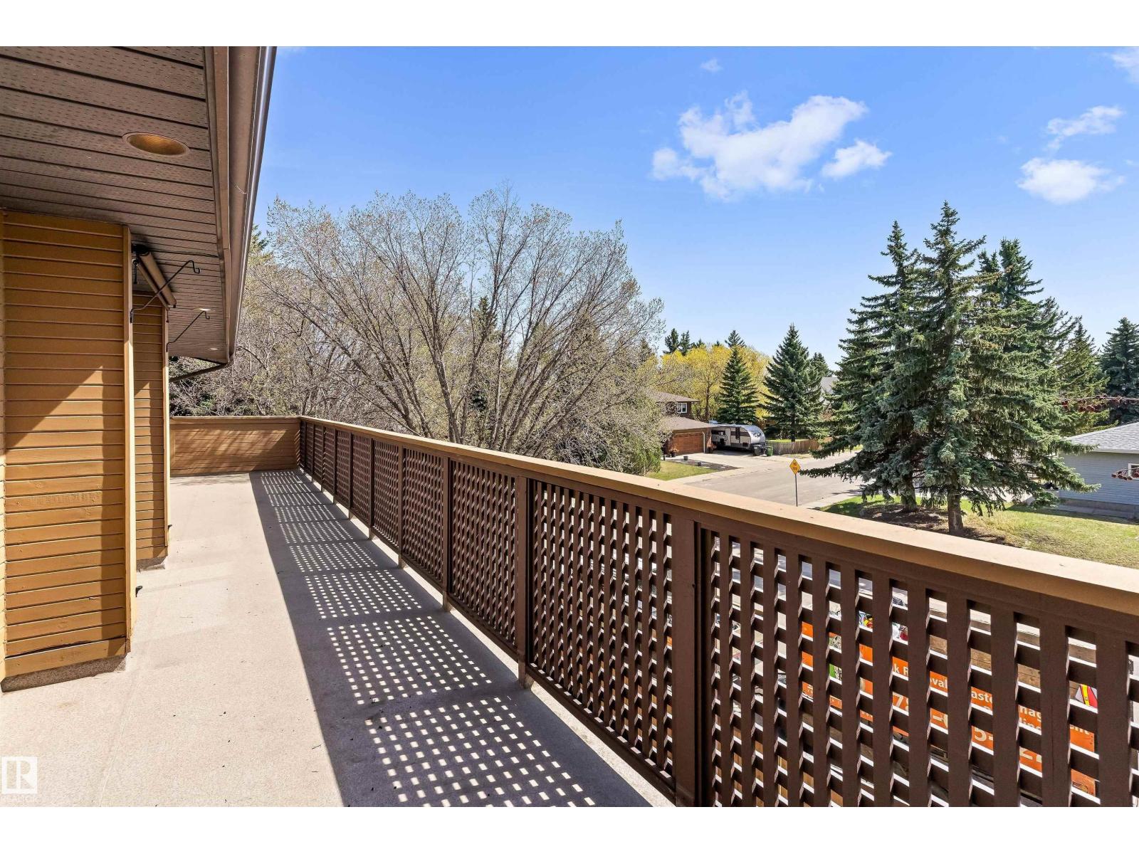 #7 14824 45 AV NW - 51