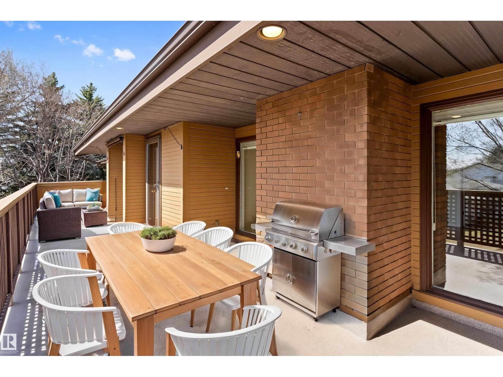 #7 14824 45 AV NW - 49