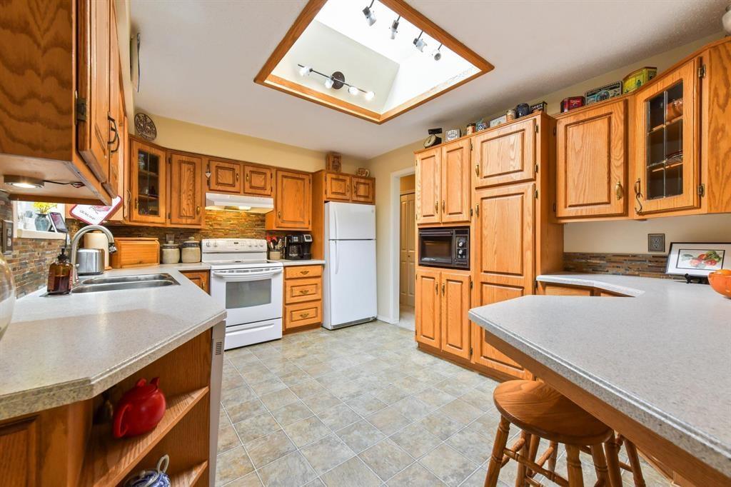 19618 41A AVENUE, Langley
