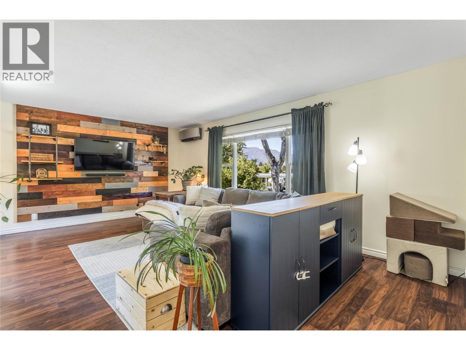 1385 Orchard Drive, Kelowna