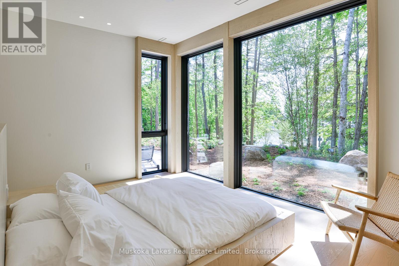 #UNIT 1 1074 WOODINGTON ROAD - Image 18