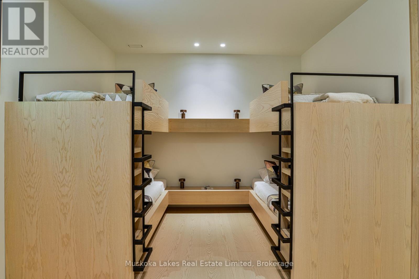 #UNIT 1 1074 WOODINGTON ROAD - Image 22