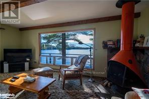 7 & 9 EAST POINT DRIVE - 39