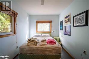 7 & 9 EAST POINT DRIVE - 46