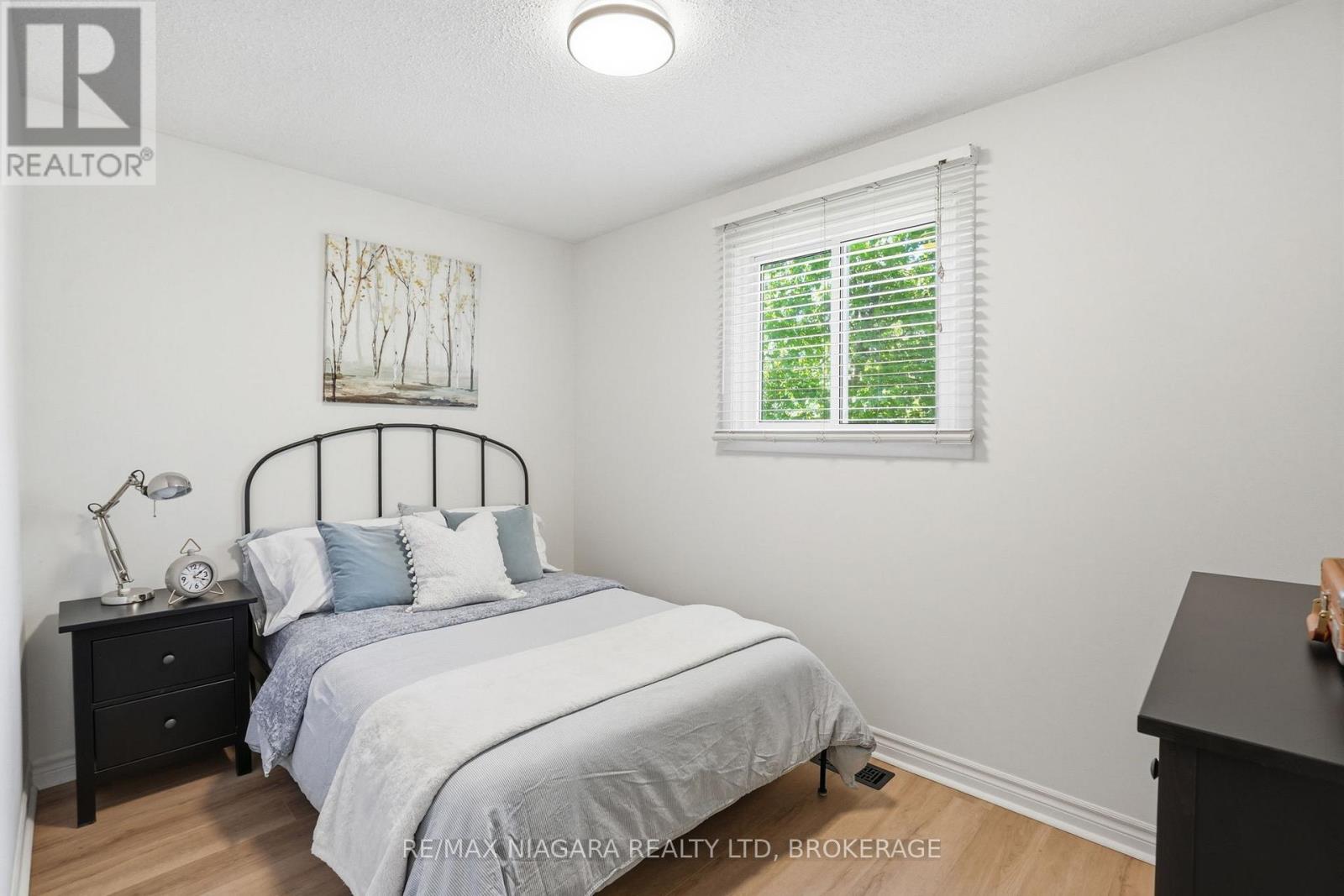 129 ELMA STREET - 23