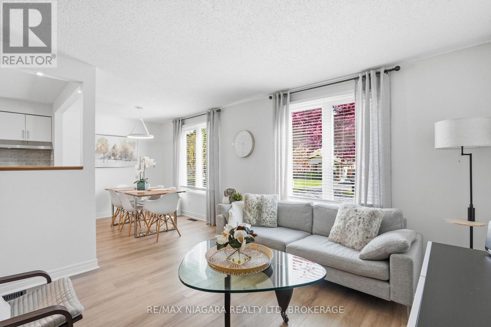 129 ELMA STREET - 12