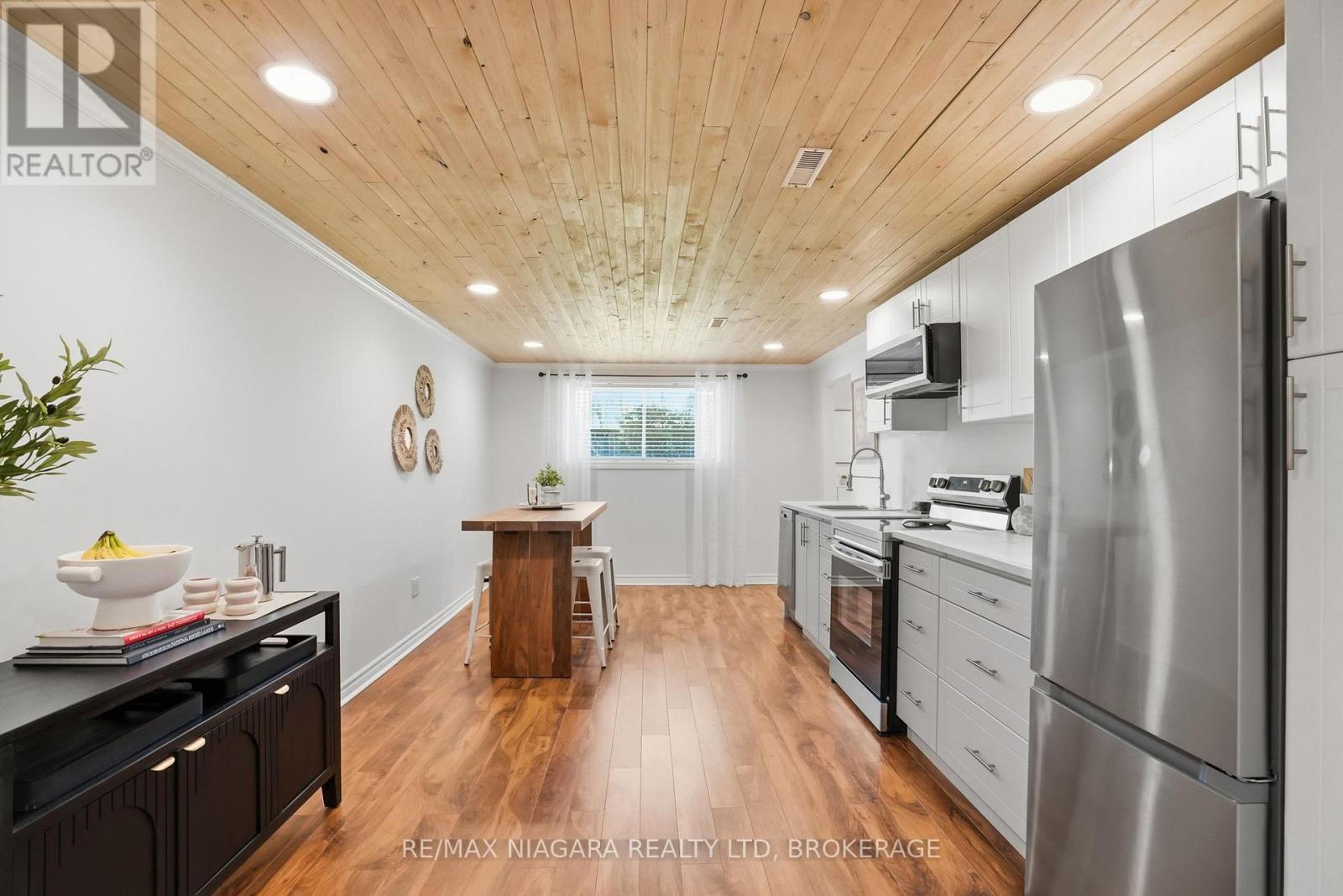 129 ELMA STREET - 33