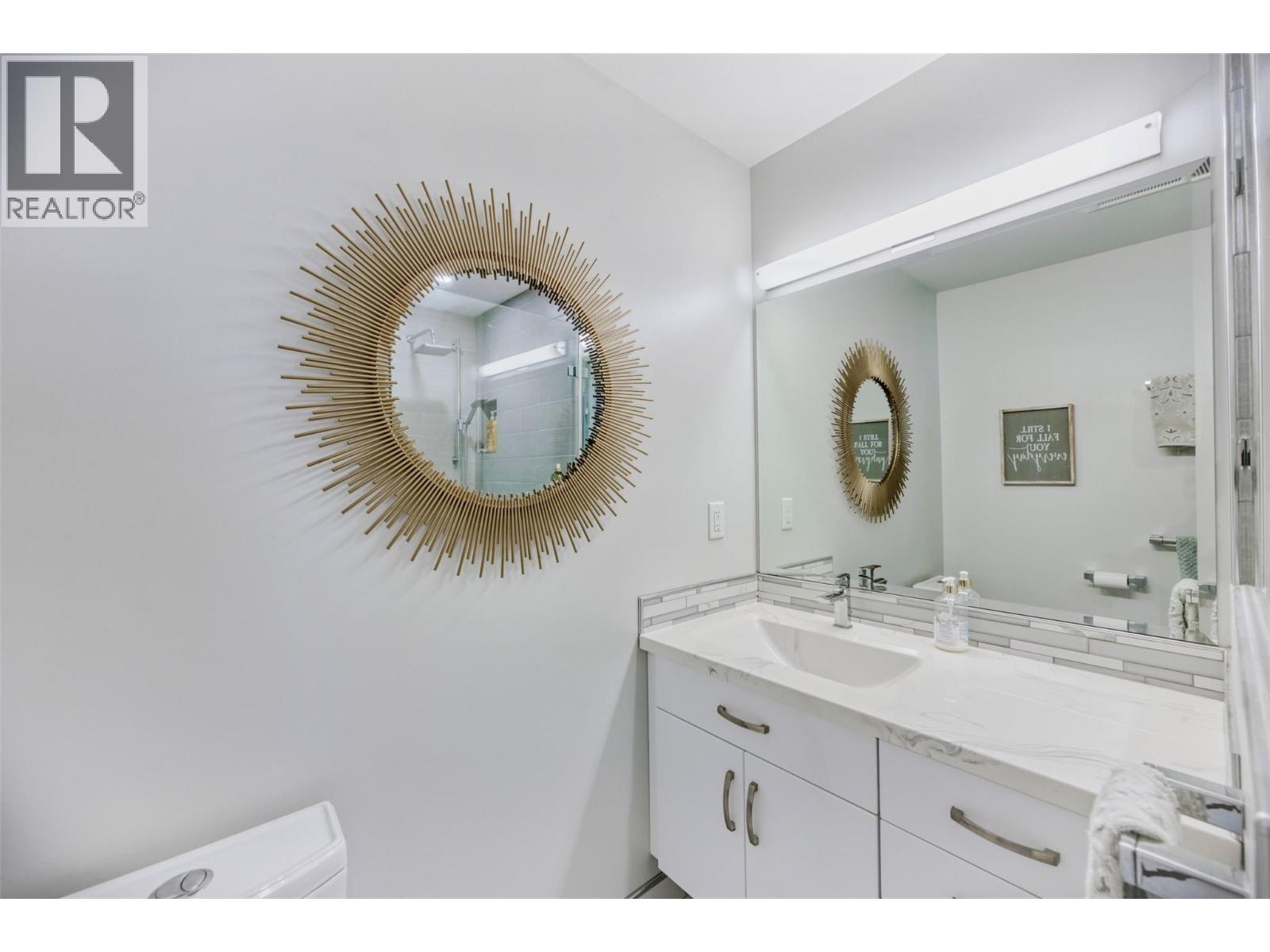 6805 COTTONWOOD Drive Unit# 201, Osoyoos