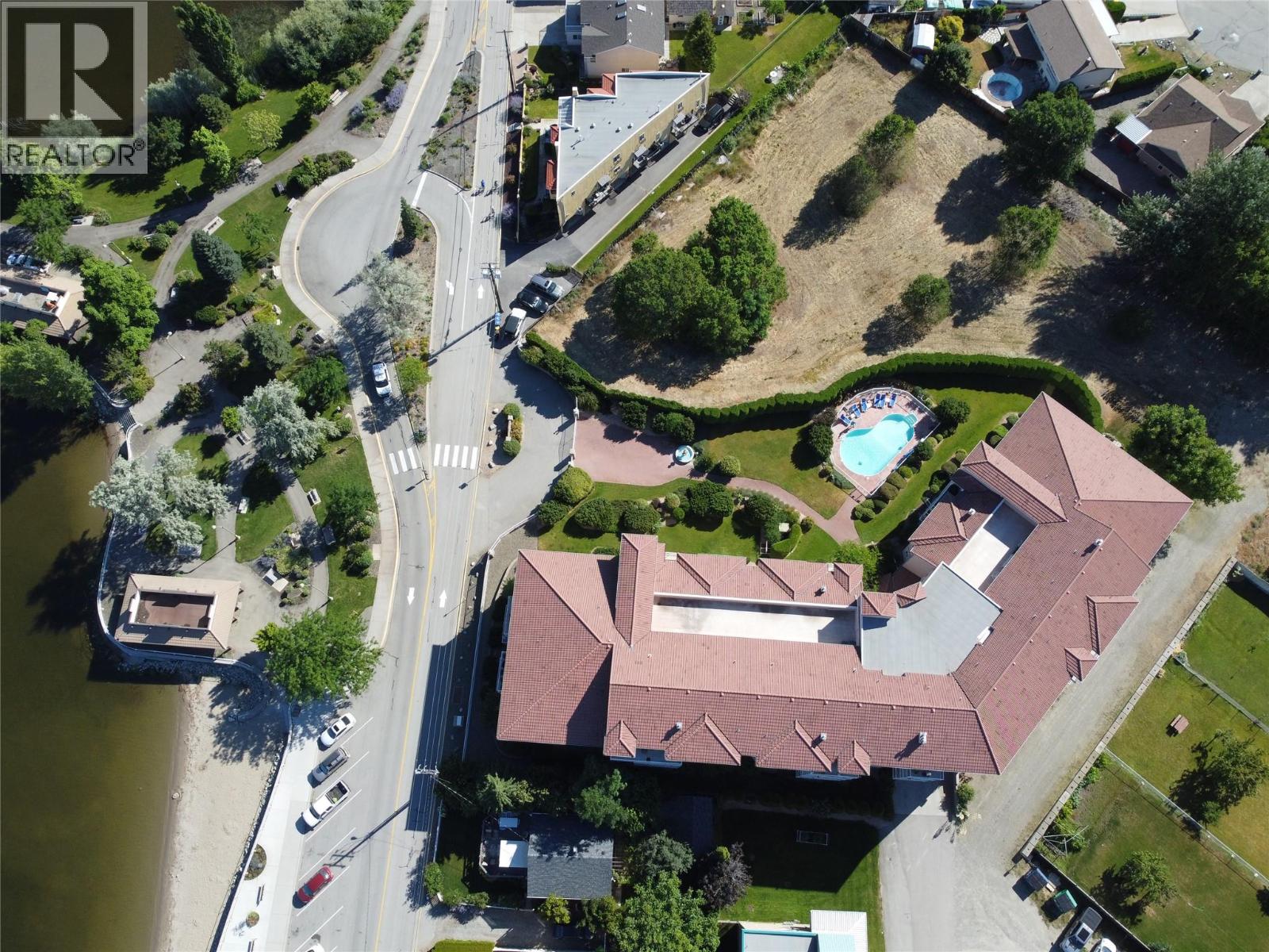 #201 6805 COTTONWOOD Drive - 2