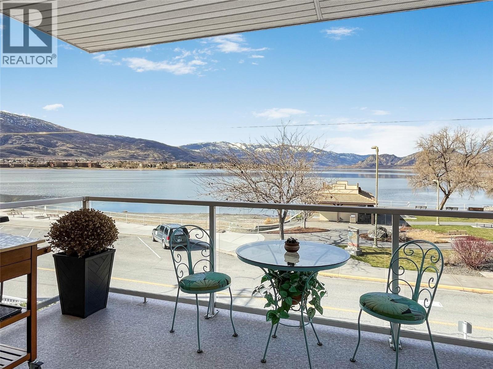 #201 6805 COTTONWOOD Drive - 3