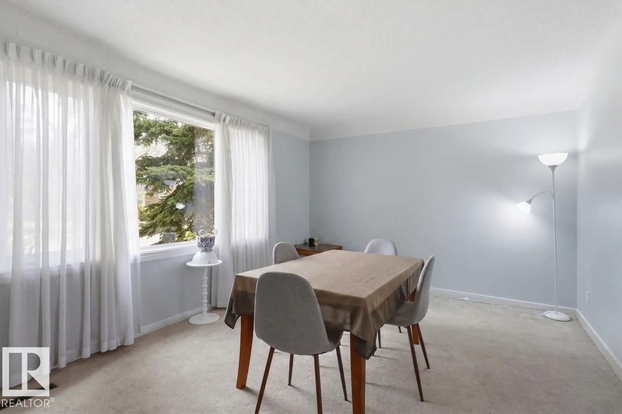 9206 / 9208 90 ST NW - Image 3