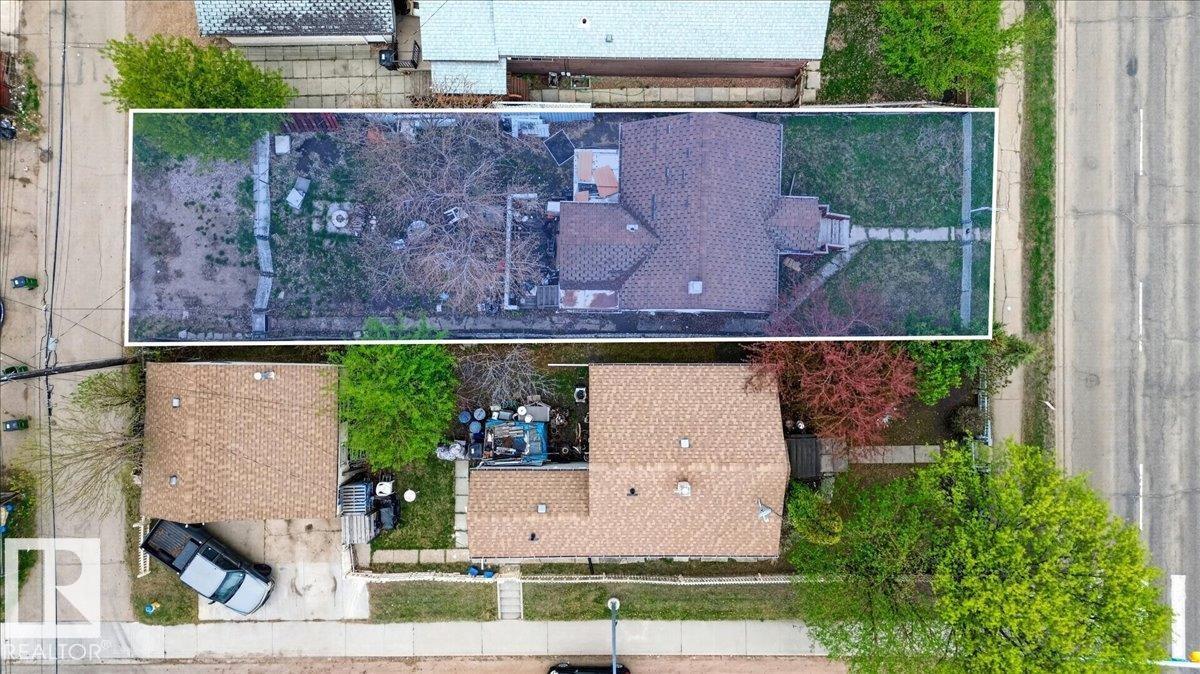 11706 80 ST NW - 10