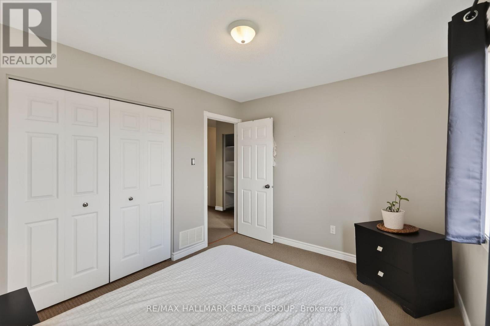 15 MANOIR STREET - 27