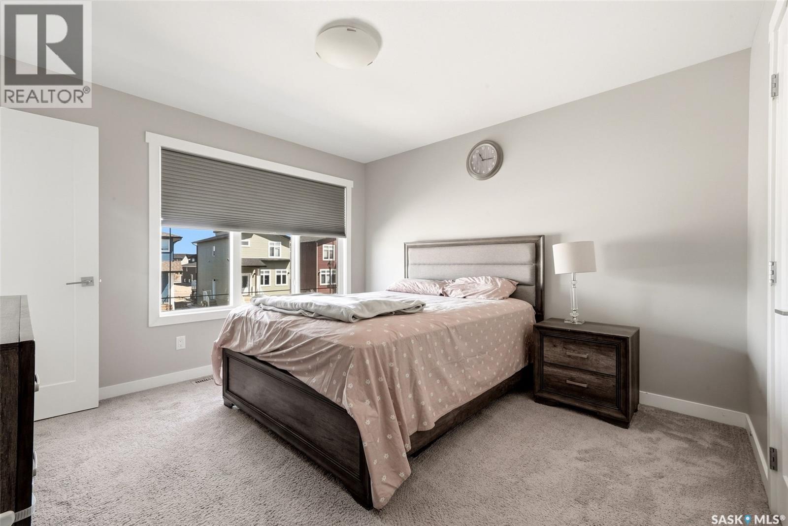 4217 E Keller AVENUE - 18