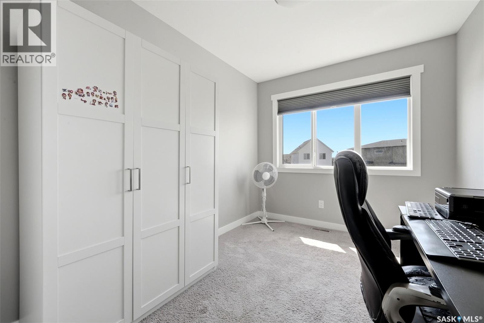 4217 E Keller AVENUE - 24