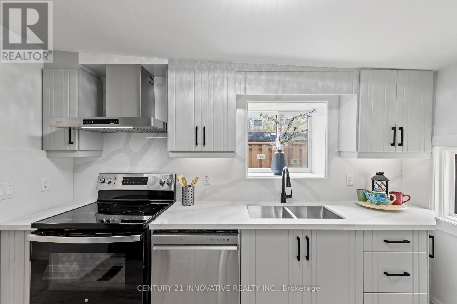 280 BROCK AVENUE - 21