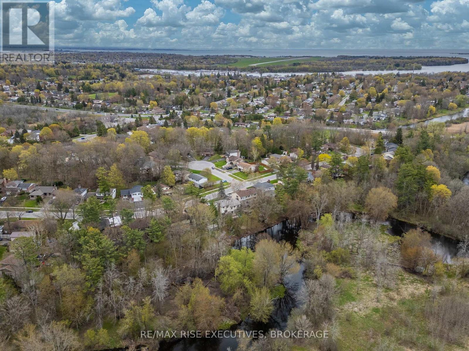 899 SAFARI DRIVE - 45