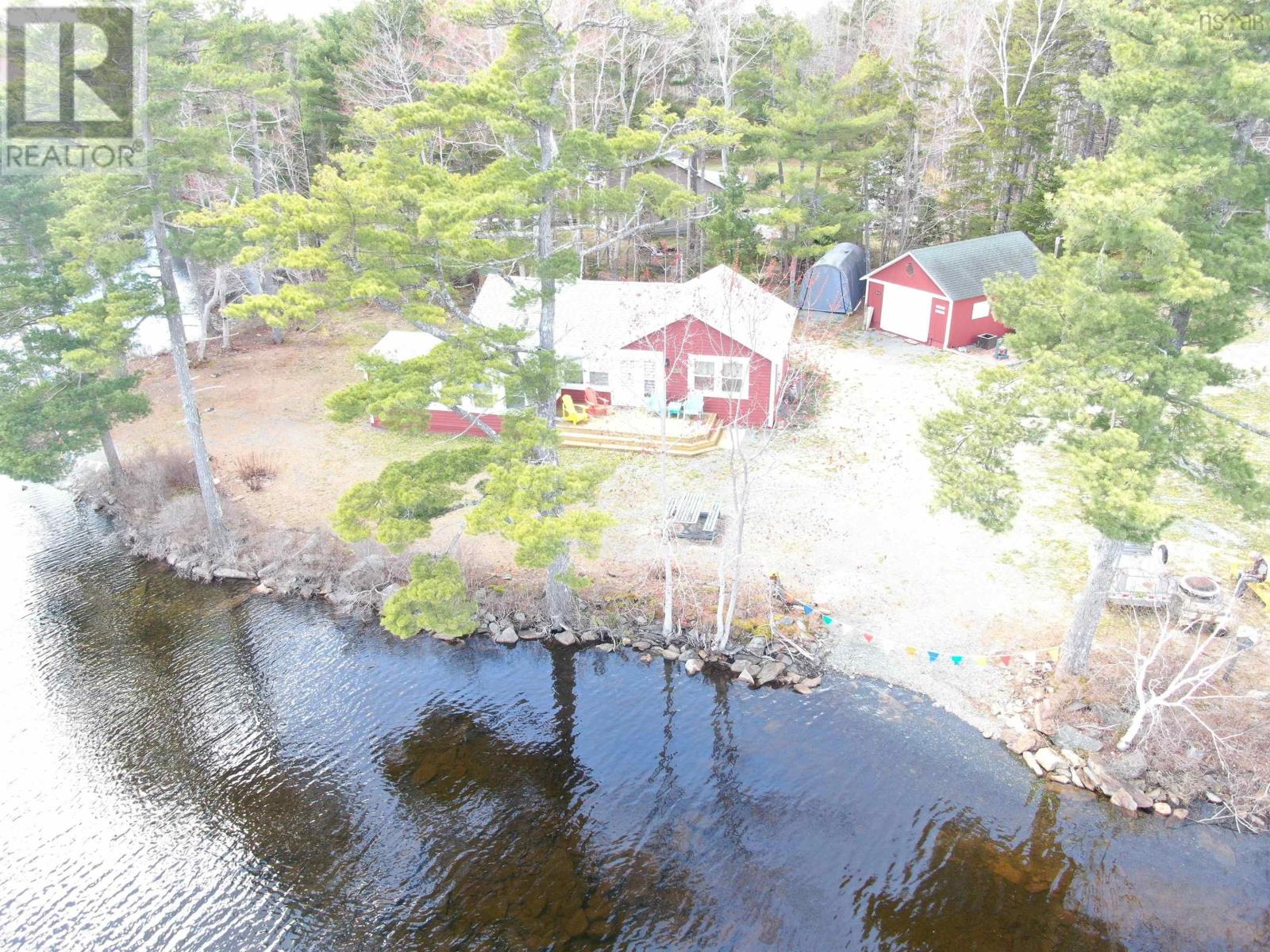 110 McBunt Drive - 11