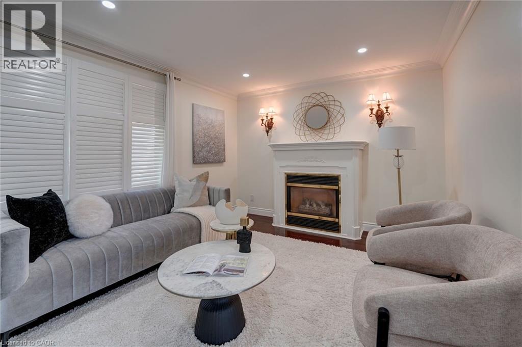 207 CHRISTOPHER Drive - 15