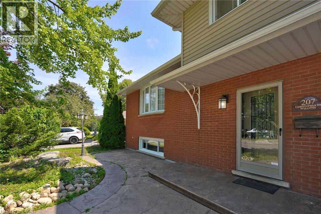 207 CHRISTOPHER Drive, Cambridge, Ontario, N1R4S6 — Photo 17