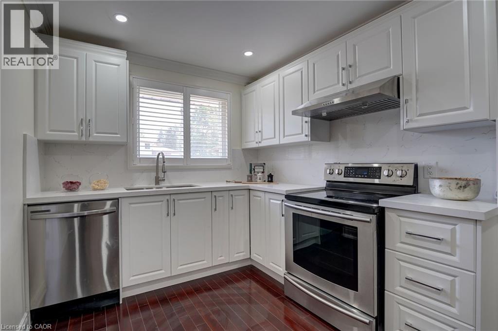 207 CHRISTOPHER Drive, Cambridge, Ontario, N1R4S6 — Photo 28