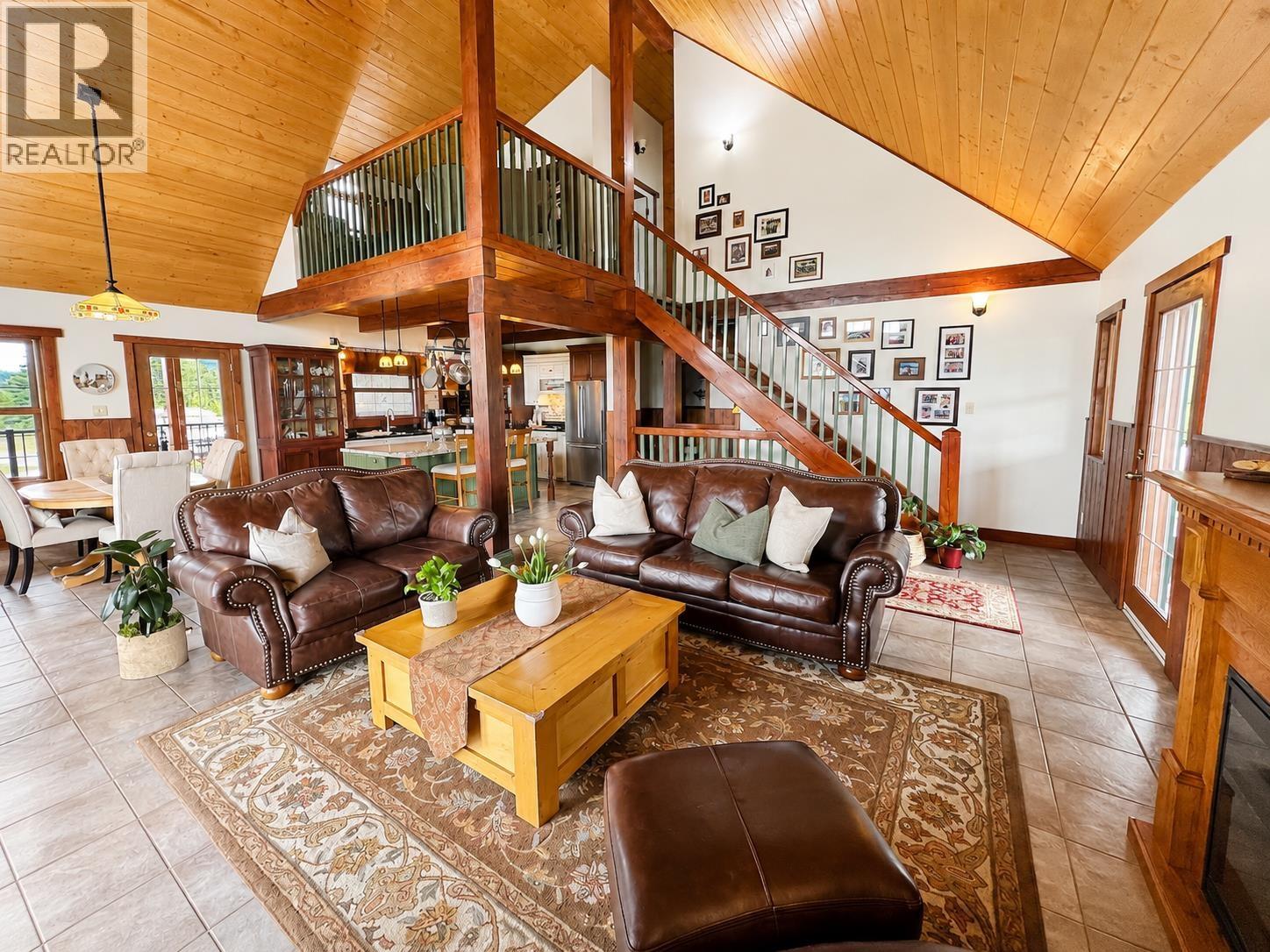 15976 JARMAN Road, Topley