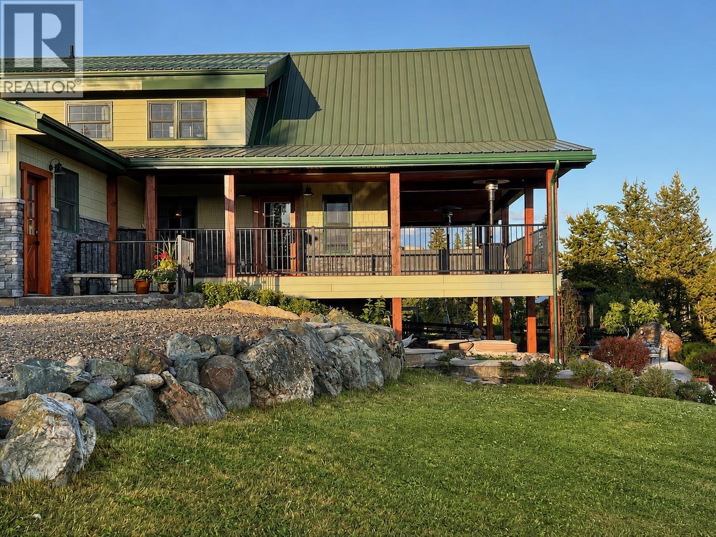 15976 JARMAN Road, Topley