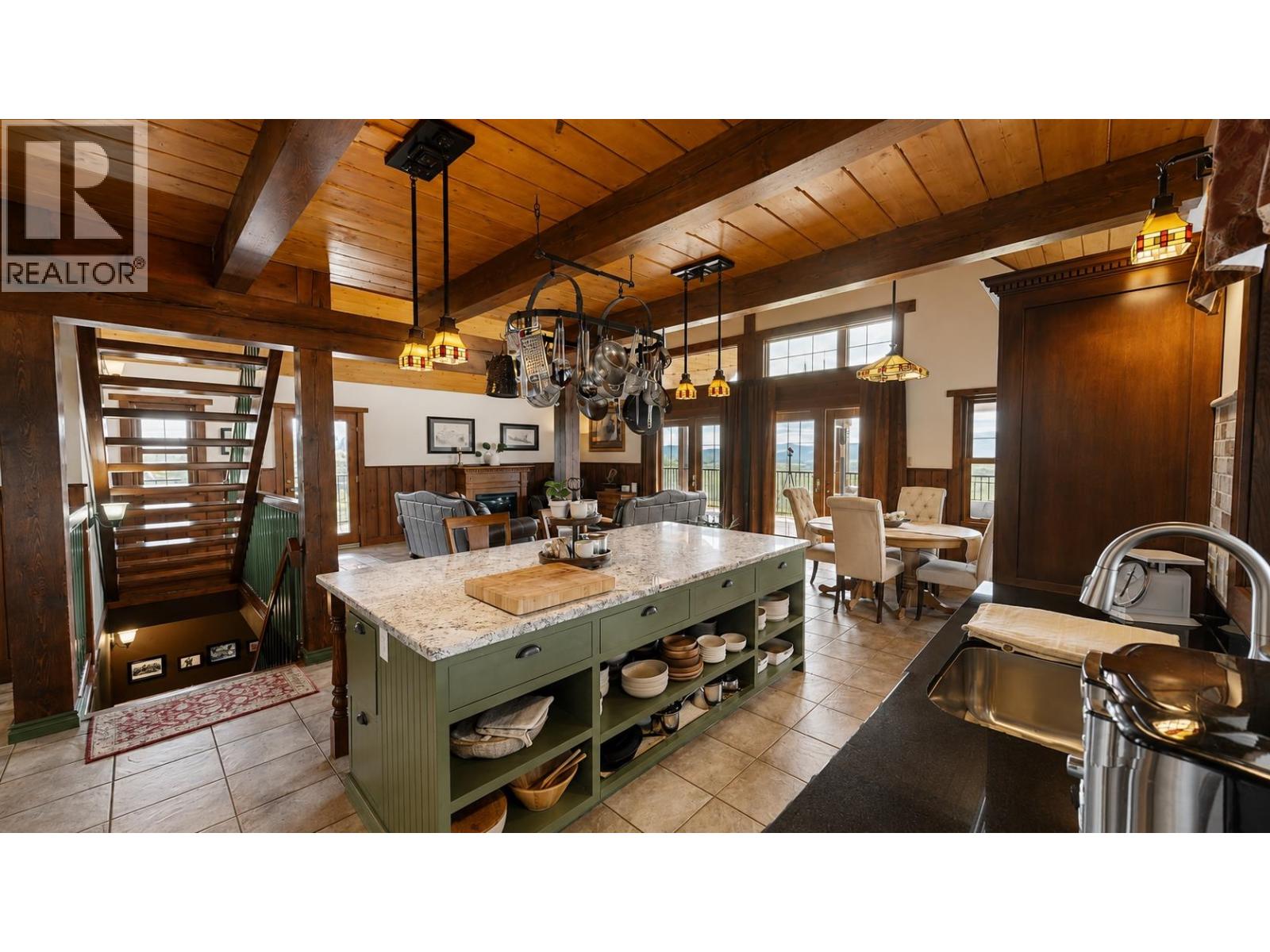 15976 JARMAN Road, Topley